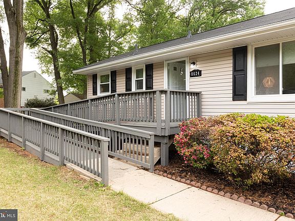 3rd image of 8624 Cunningham Dr