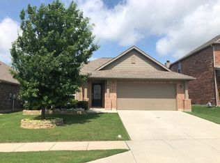 14317 Mariposa Lily Ln, Haslet, TX 76052