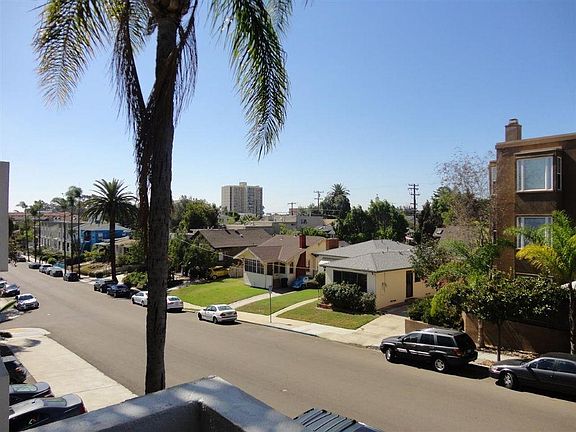5th image of 1907 Robinson Ave Unit 311