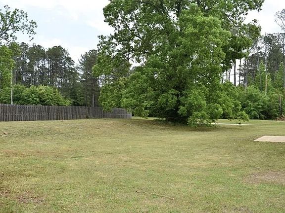 4th image of 499 Lee Road 2126
