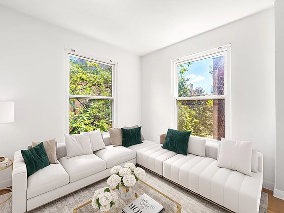 5th image of 509 E 6th St APT 4R