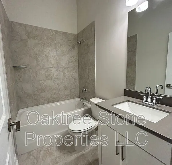 1967 Hollywood Rd NW — Photo 9