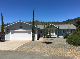 18985 Doe Ct, Hidden Valley Lake, CA 95467