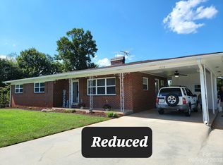 329 Nixon Rd, Statesville, NC 28625