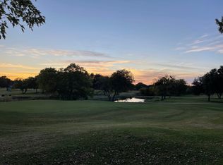 2817 Laurel Oaks Dr, Garland, TX 75044