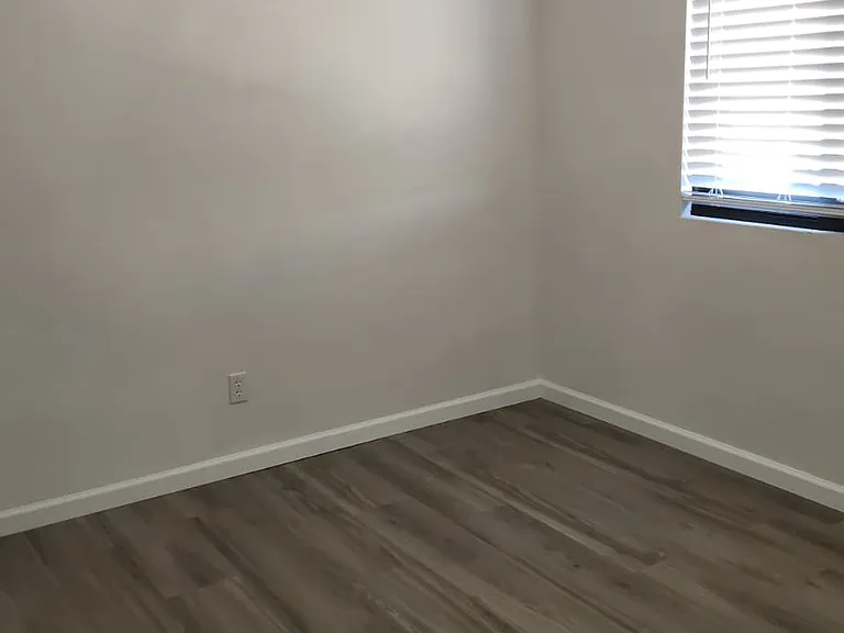 1311 N Gila St #4 — Photo 11