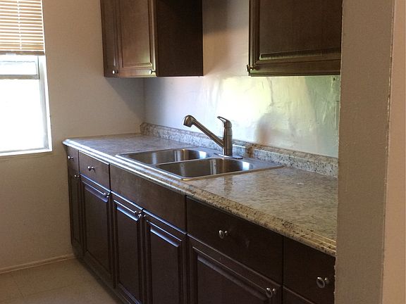 Magnolia Square Kitchen 1_10162024