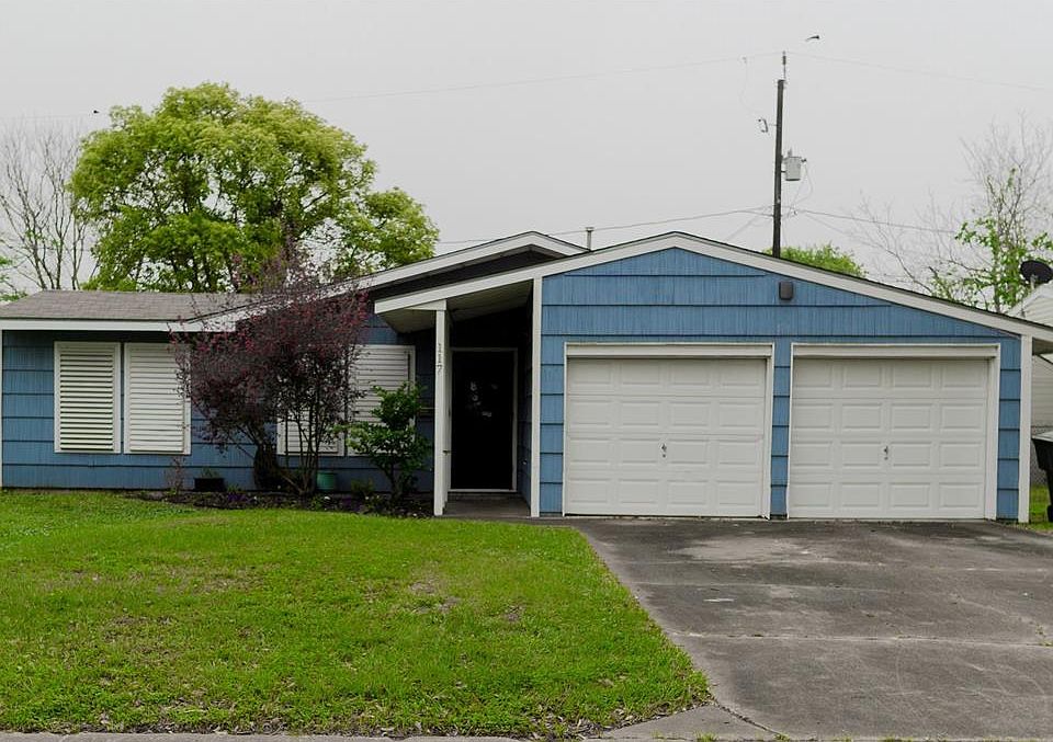 1st image of 117 Albacore Ave