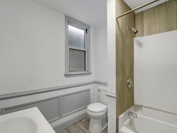 3rd image of 227 Snyder St Floor 2