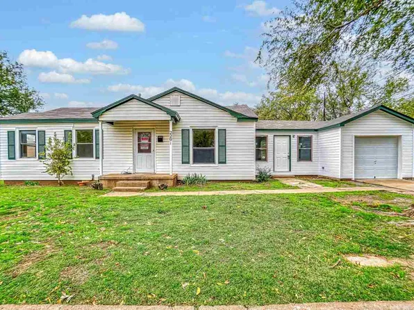 2201 NW Crosby Ave, Lawton, OK 73507