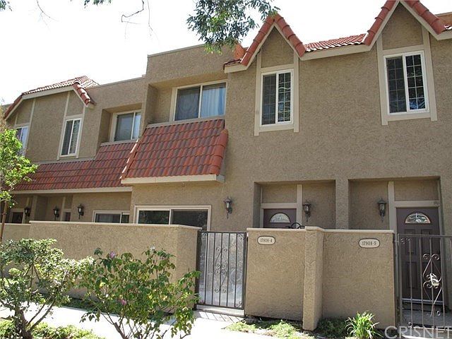 1st image of 17908 River Cir APT 4