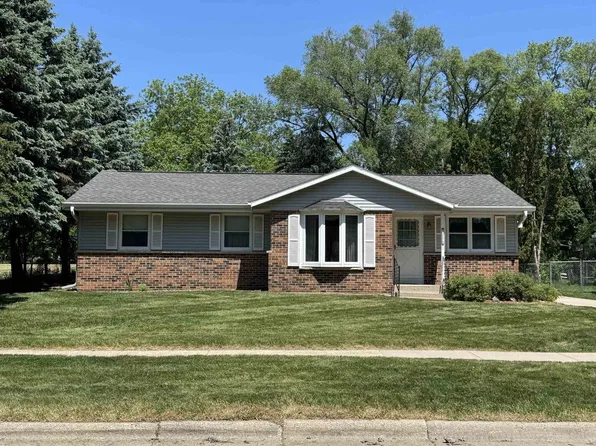 2108 Purvis Avenue, Janesville, WI 53546