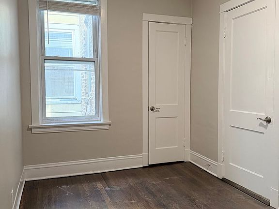 5th image of 3712-14 W Belmont Ave #2F