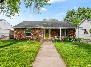 1844 Stanhope Rd, Springfield, IL 62702