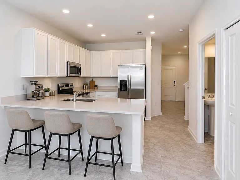 3227 Laurent Loop — Photo 7