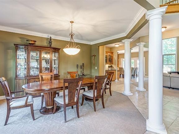 3rd image of 1297 Adams Way