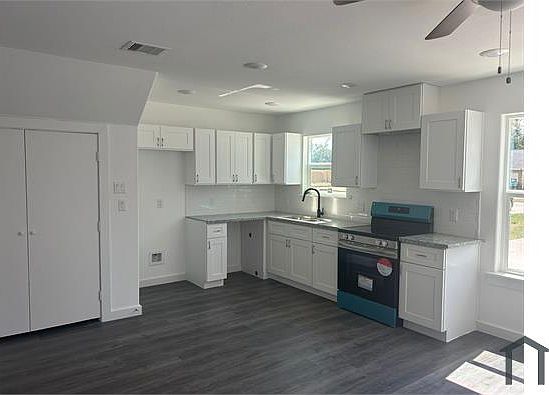 2nd image of 8211 Bigwood St #A
