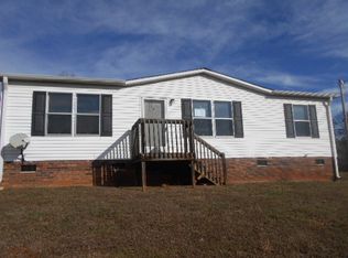 3863 Irisburg Rd, Axton, VA 24054