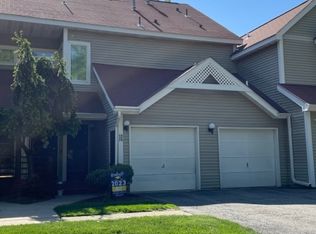 76 Red Oak Ter, Oak Ridge, NJ 07438