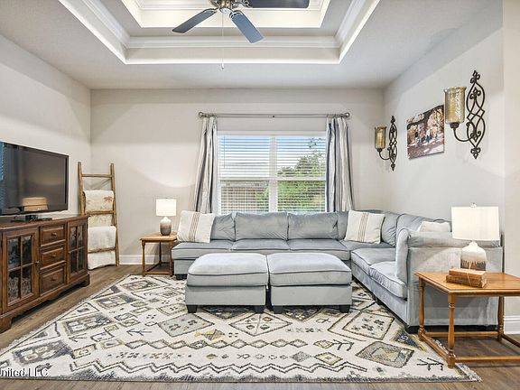 5th image of 7256 Barley Dr