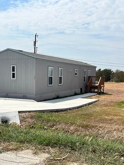 175 Zain Ln — Photo 1