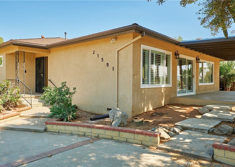 1st image of 21591 Kuder Ave