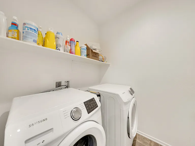 1018 Shiba Ct — Photo 20