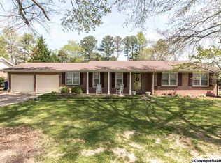 1416 Redbud St, Athens, AL 35611