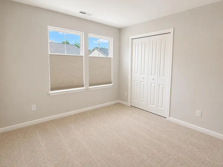 9060 Laurel Bay Ln — Photo 9