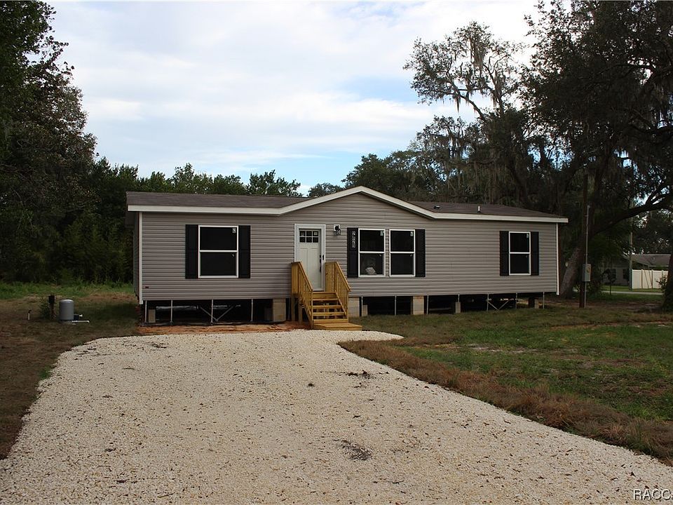 1st image of 2829 N Lakefront Dr