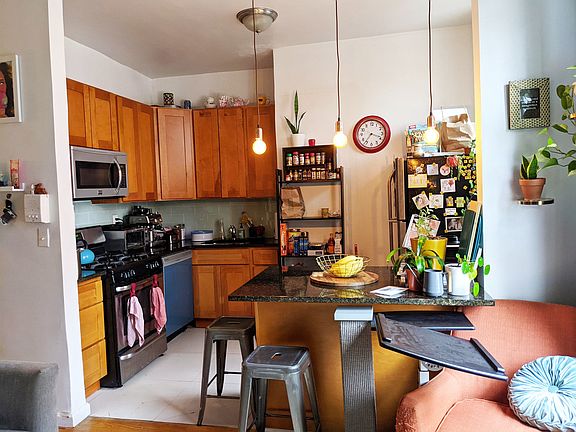 3rd image of 200 W 134th St APT 2A