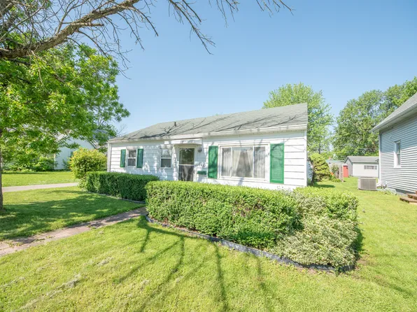 1932 Central Ave, Columbus, IN 47201