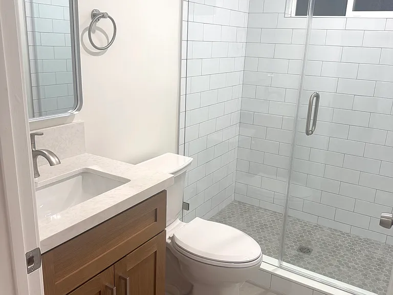 1839 Lowe St #1 — Photo 6