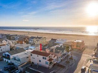 112 Los Feliz St, Oxnard, CA 93035