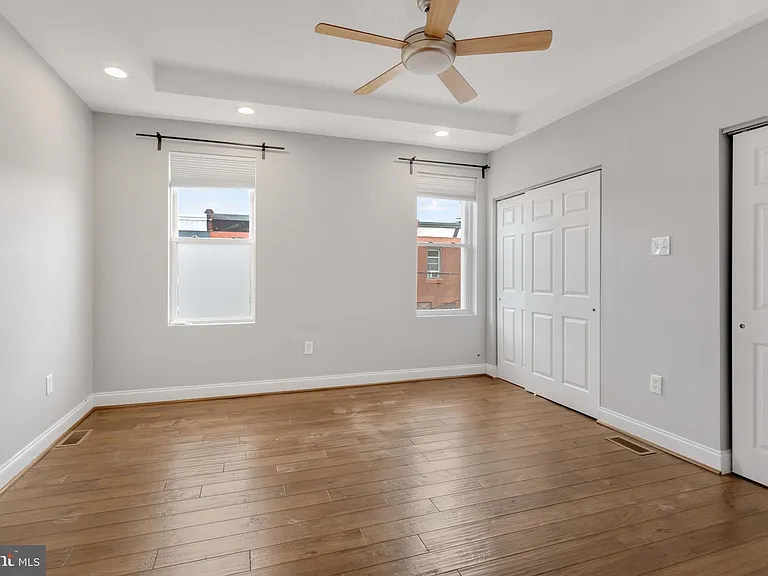 1525 S 19th St — Photo 24