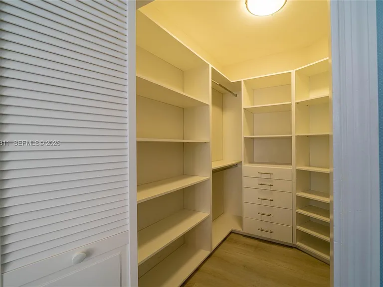 19900 E Country Club Dr #1120 — Photo 13
