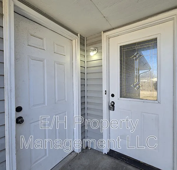 4462 S Elizabeth Ave — Photo 30