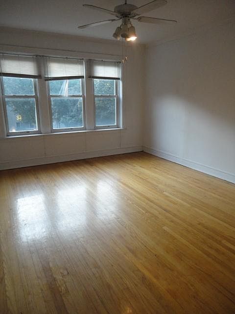 1st image of 5036 N Wolcott Ave #2E