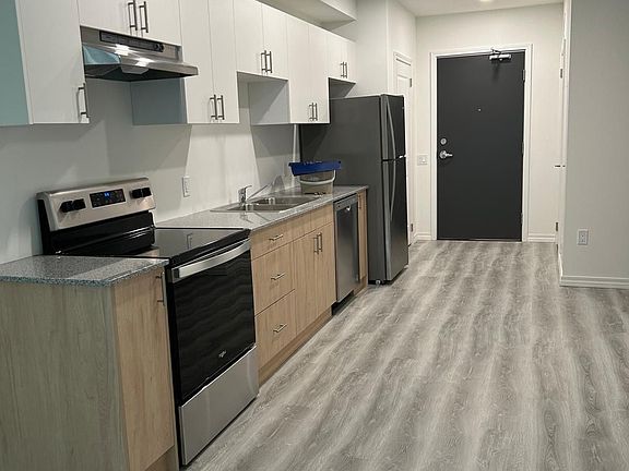 3rd image of 181 Elmira Rd S #301