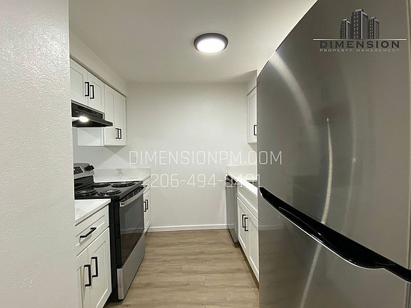 3rd image of 5725 Auburn Way S #104