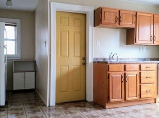 202 S Highland St, West Hartford, CT 06119