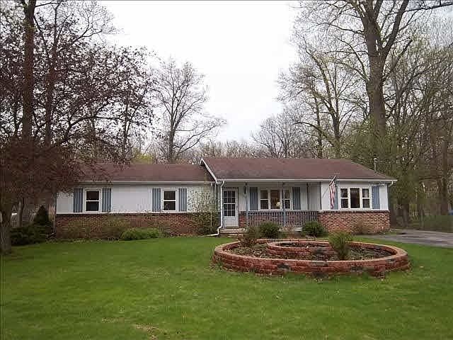 2255 W Dean Rd, Temperance, MI 48182 | Zillow