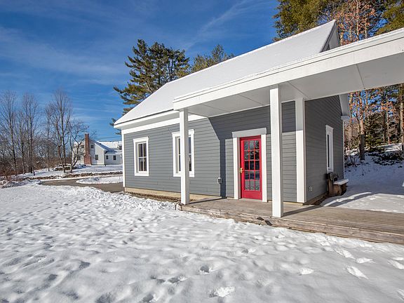 3rd image of 41 Indian Trail Road