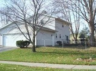 2301 Shallowford Dr, Valparaiso, IN 46383