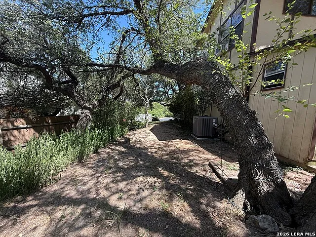 17319 Antlers Cv — Photo 15