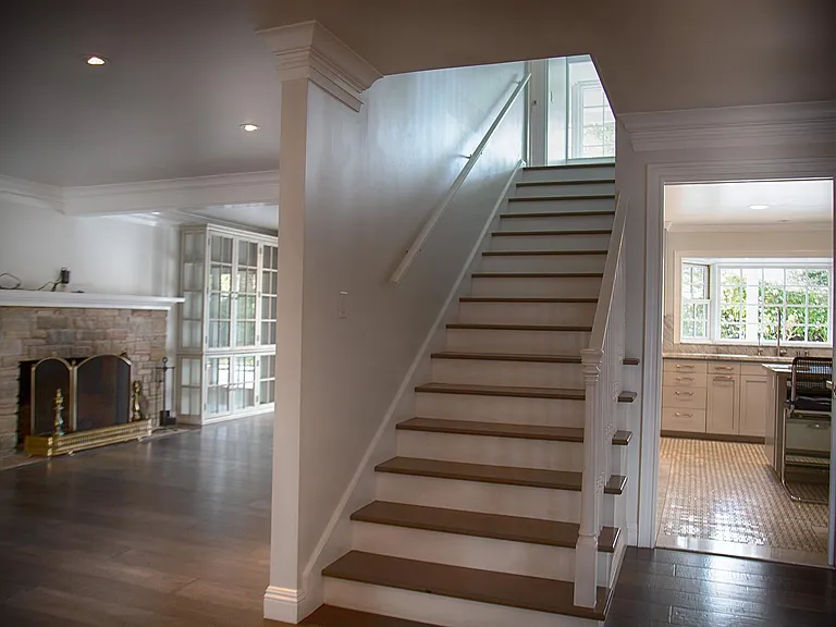 321 France St — Photo 5