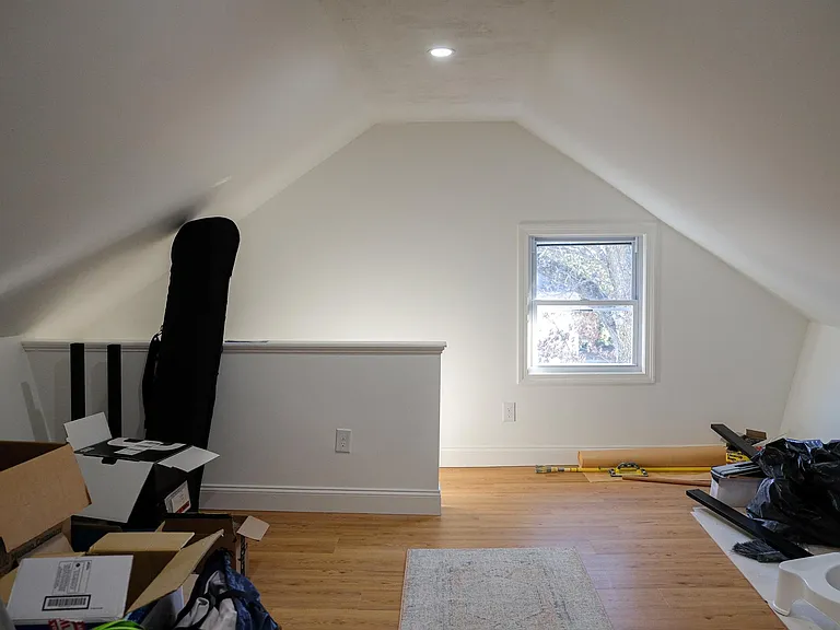 46 Summerhill Ave #3 — Photo 5