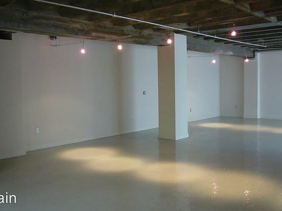 3rd image of 111 W 7th St Ste 1011
