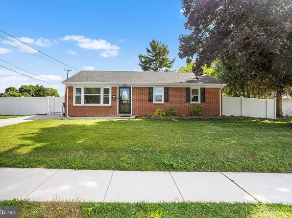 28 Bailey St, Woodstown, NJ 08098