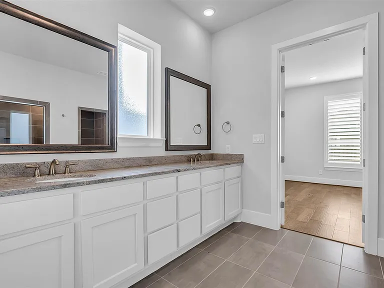16 Clearview Terrace Pl — Photo 22